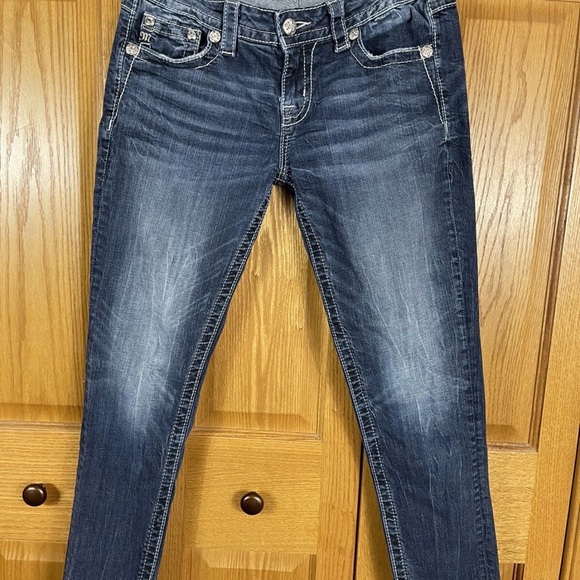 Miss Me Women’s Dark Blue Size 27x 28 Embroidered Jeans ANKLE SKINNY - Picture 6 of 6